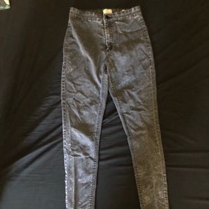 High-rise Gray Acidwash Jeggings